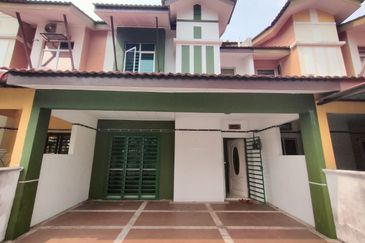 Kota Puteri, Batu Arang