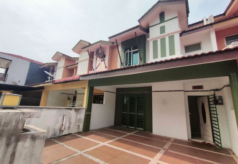 Kota Puteri, Batu Arang