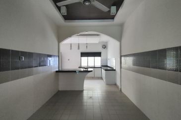 Kota Puteri, Batu Arang