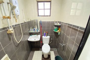 Persiaran Puncak Alam 2 