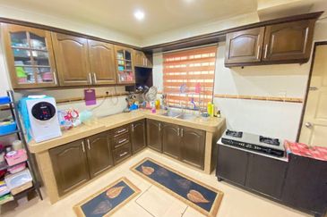 Persiaran Puncak Alam 2 