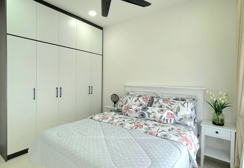 Kenwingston Platz Residence