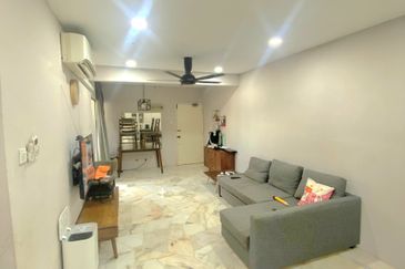 Indah Apartment