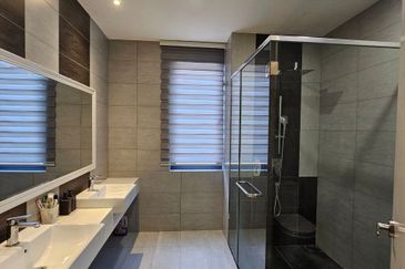 Hemingway Residence @ Bandar Seri Coalfields