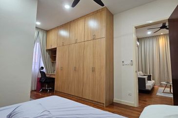 Hemingway Residence @ Bandar Seri Coalfields