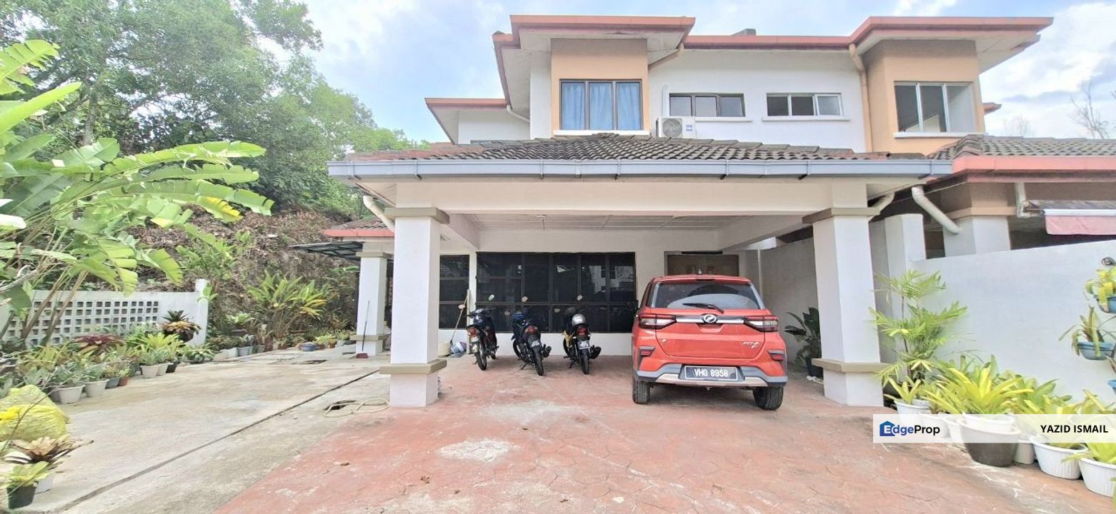 Semi D, Double Storey, Taman Lestari Perdana, Seri Kembangan , Selangor, Seri Kembangan