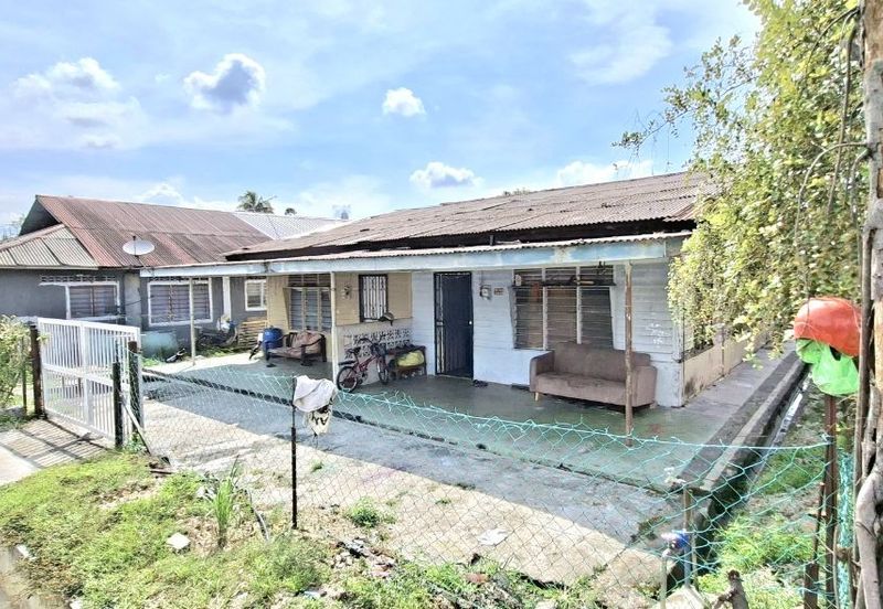 Jalan Besar Selayang Baru 