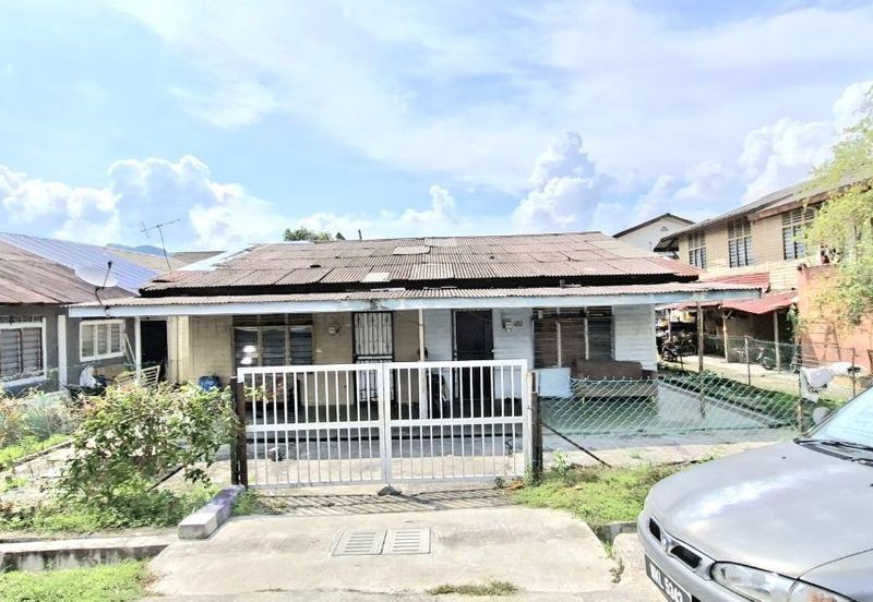 Jalan Besar Selayang Baru 