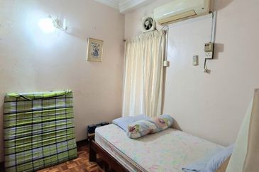 Sri Kinabalu Condominium