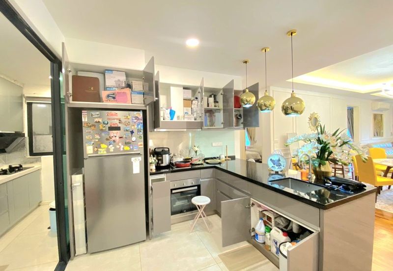 Kaleidoscope Residence