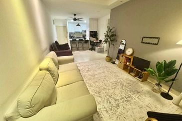 De Bayu Apartment @ Setia Alam