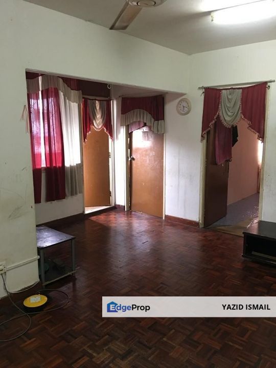 Flat PKNS , Seksyen 4, Bandar Baru Bangi , Selangor, Bangi