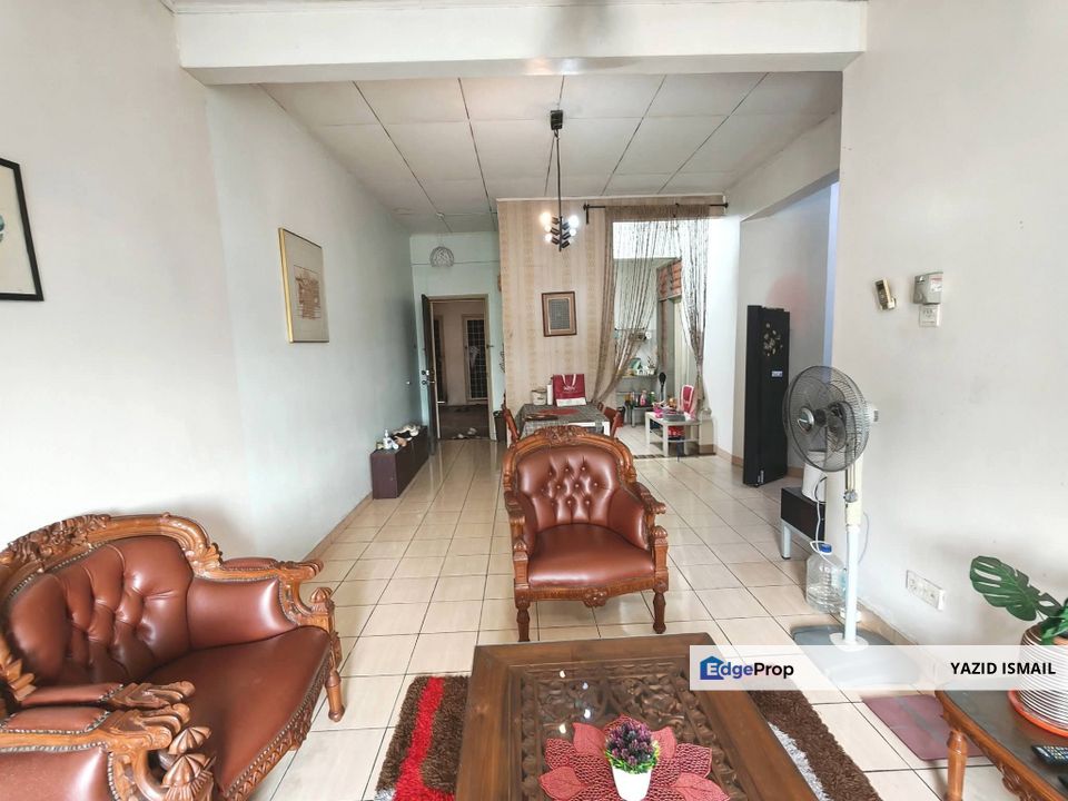 Delima Apartment, Bukit Jelutong, Subang, Selangor, Subang