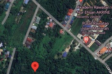 Kampung Sungai Pelong