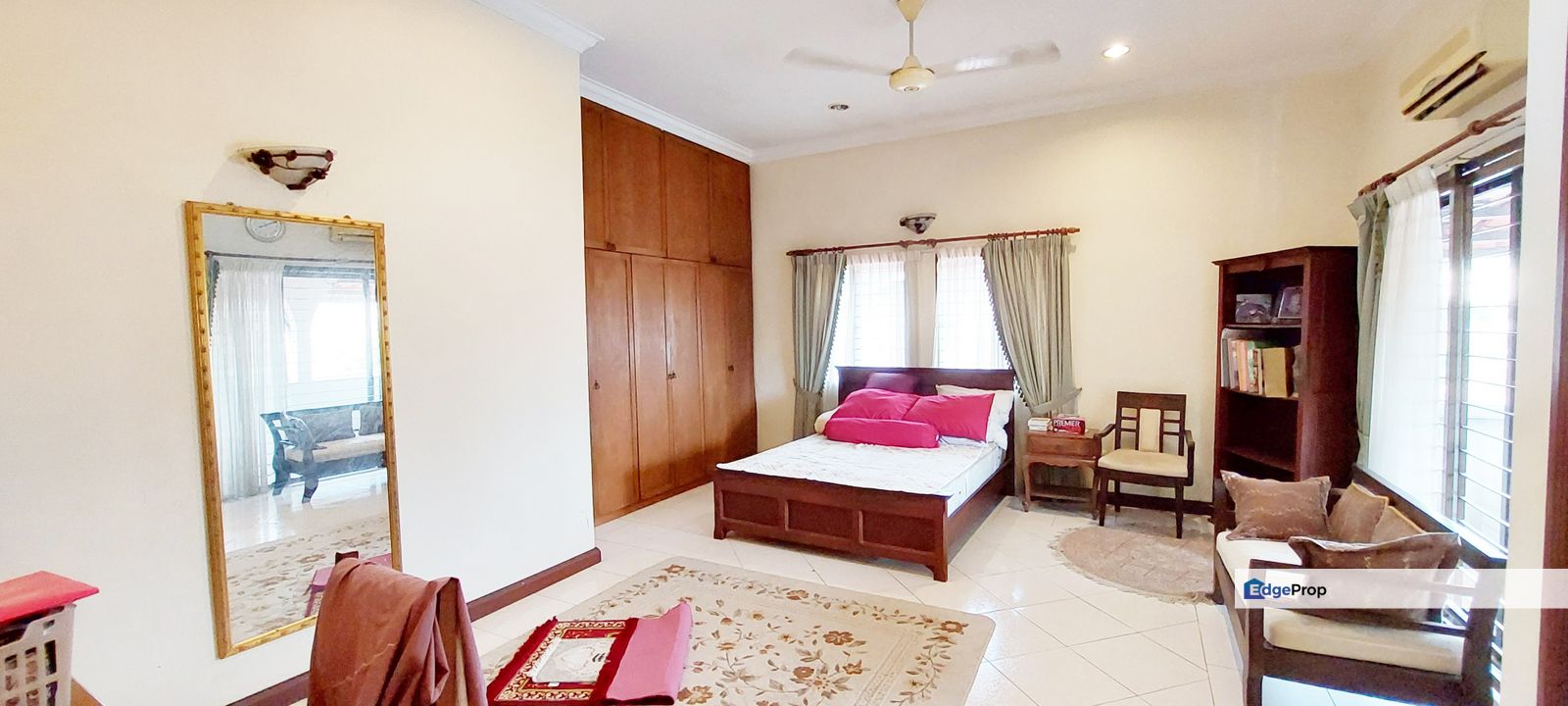 Bungalow Double Storey, Taman Gombak Setia, KL
, Selangor, Gombak