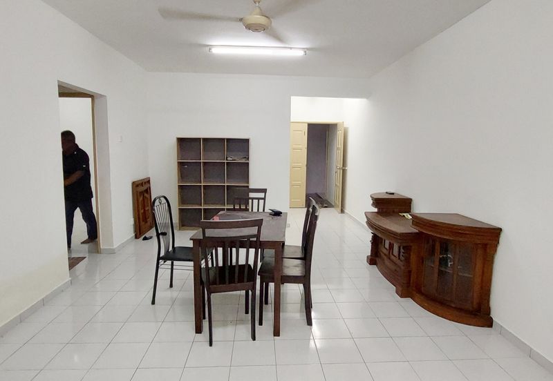 Pangsapuri Mawar Sari