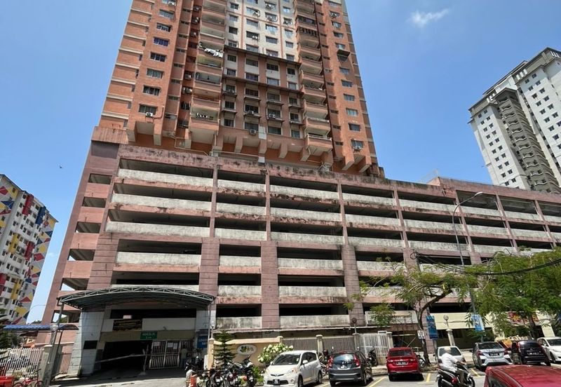 Idaman Sutera Condominium