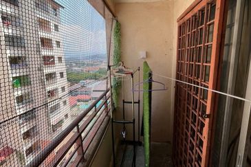 Idaman Sutera Condominium