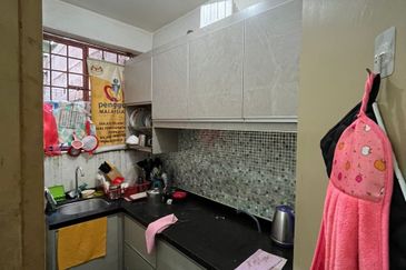 Idaman Sutera Condominium