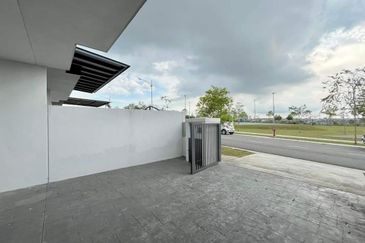 Serenia Adiva @ Serenia City