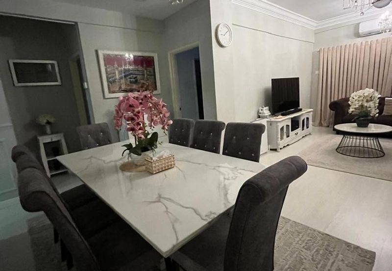 Sri Jelatek Condominium