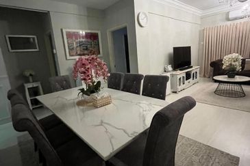 Sri Jelatek Condominium