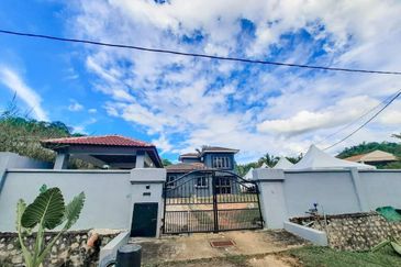 Kelab Golf Bukit Beruntung