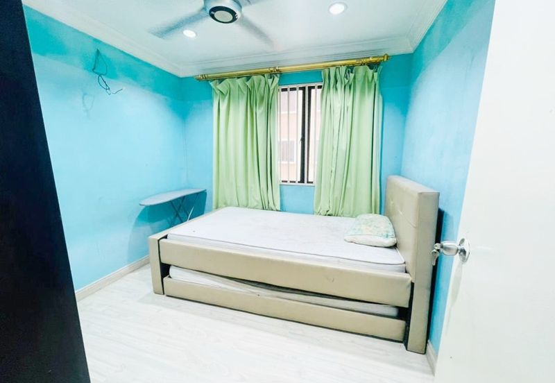 Putra Villa Kondominium