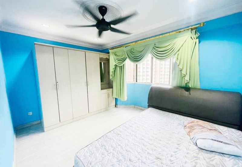 Putra Villa Kondominium