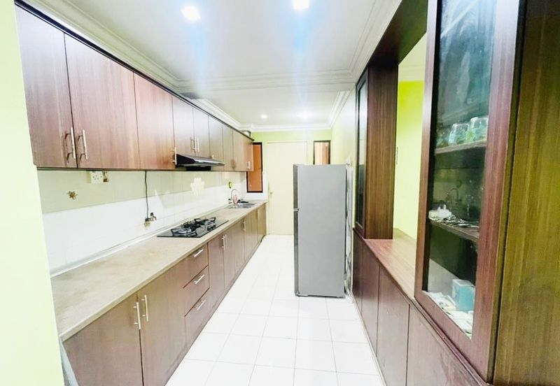 Putra Villa Kondominium