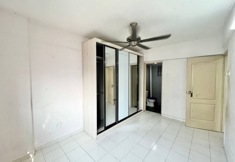 Sentul Utama Condominium