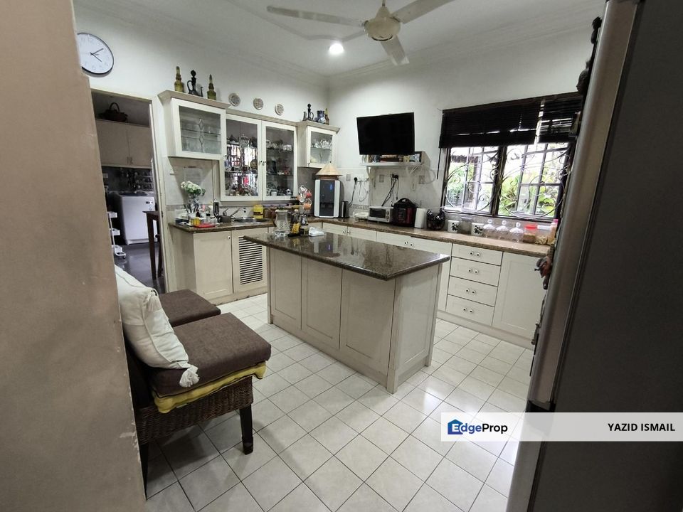 Semi-D Double Storey,Jalan Pekaka, Kota Damansara, Selangor, Kota Damansara