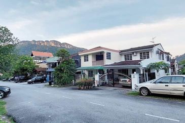 2 Storey, Taman Melawati, KL