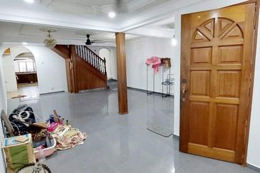 2 Storey, Taman Melawati, KL