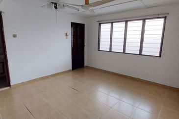 2 Storey, Taman Melawati, KL