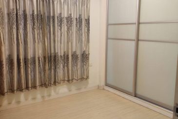 Anjung Hijau (Greenfield Apartment)