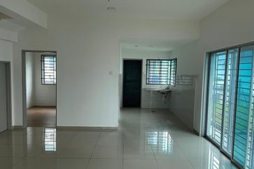 2 Storey, Azalea Bukit Rahman Putra, Sg Buloh