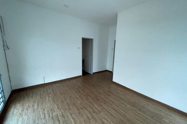 2 Storey, Azalea Bukit Rahman Putra, Sg Buloh