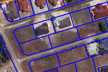 Banglo Lot, Bachok, Dekat IKTBN Bachok
 