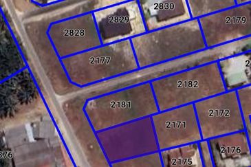 Banglo Lot, Bachok, Dekat IKTBN Bachok
 