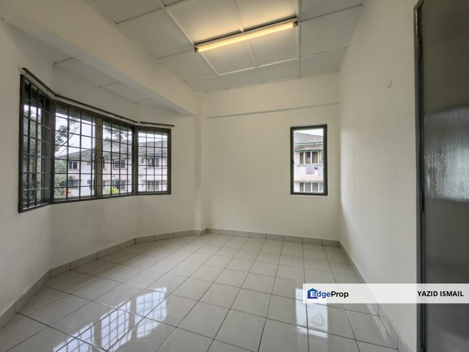 Astana Mutiara Apart,, Bkt Rahman Putra[FREEHOLD], Selangor, Bukit Rahman Putra