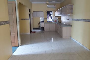 Seksyen 18, Shah Alam