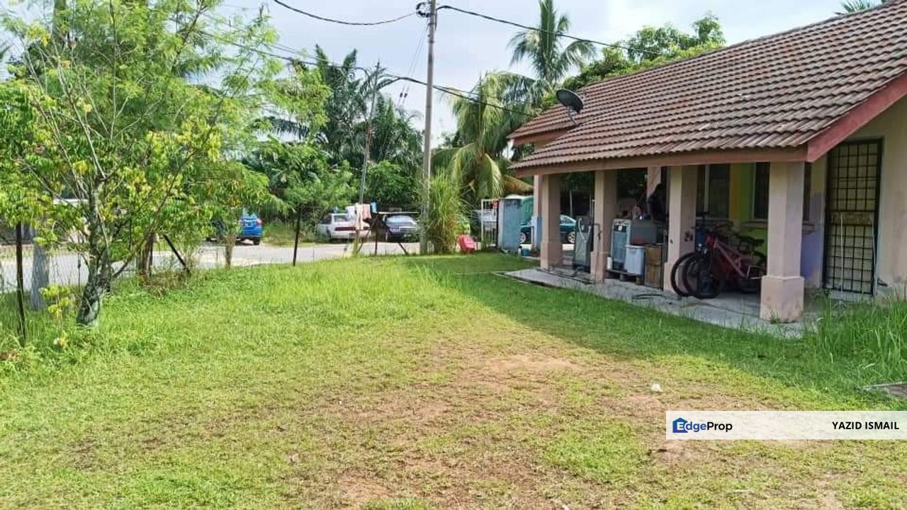 1 Storey, Desa Pinggiran Putra, Selangor, Kajang