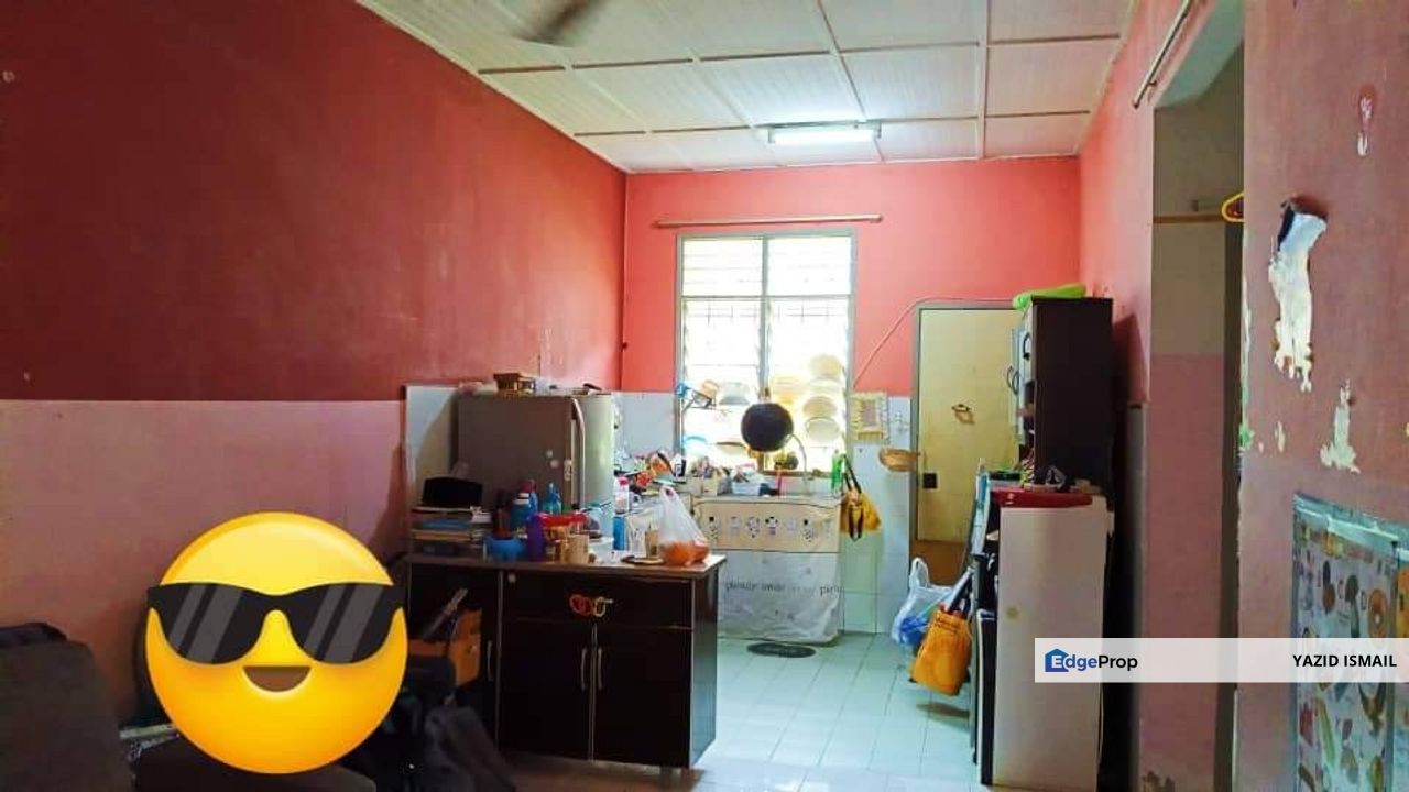 1 Storey, Desa Pinggiran Putra, Selangor, Kajang