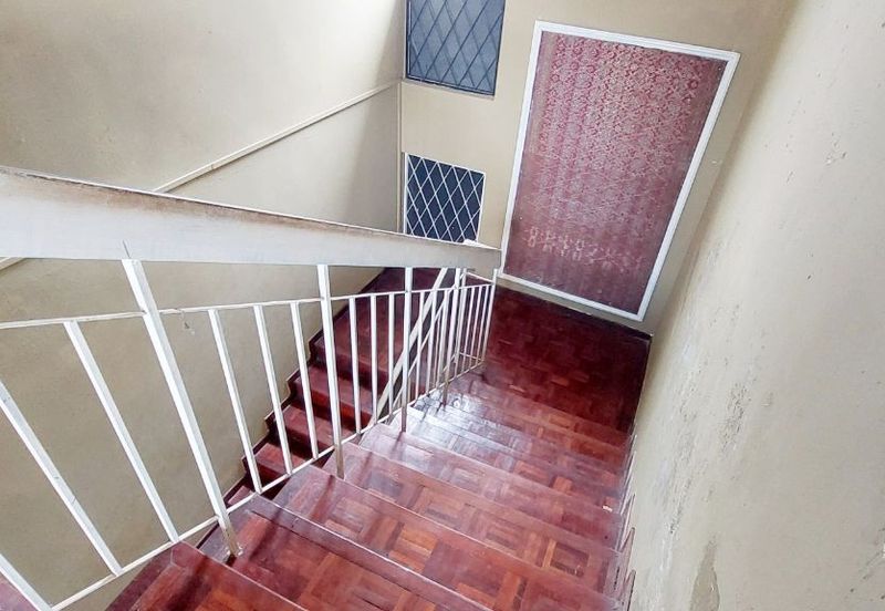 Bungalow Double Storey, Taman Gombak Setia, KL

