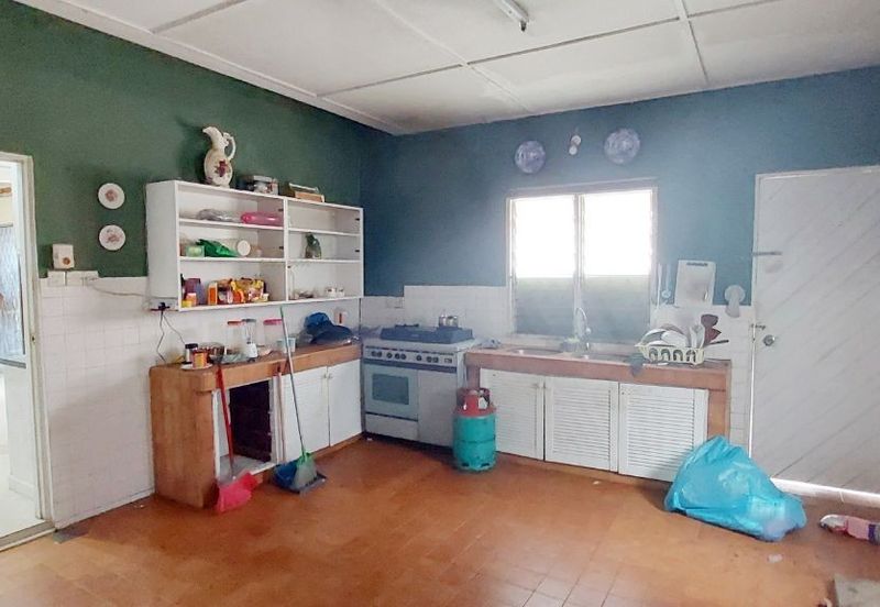 Bungalow Double Storey, Taman Gombak Setia, KL

