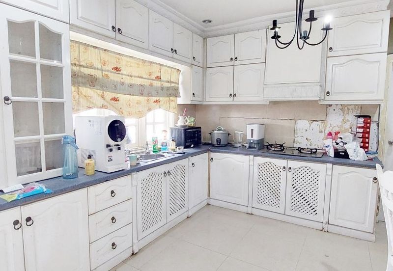 Bungalow Double Storey, Taman Gombak Setia, KL

