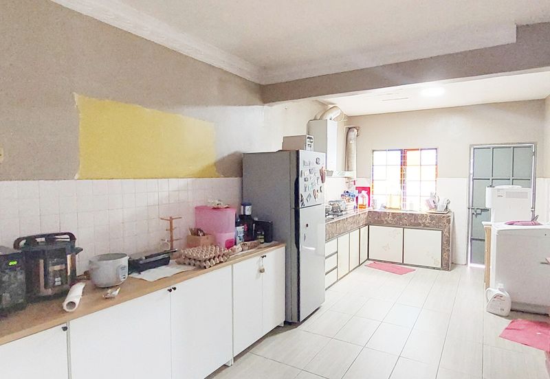 Taman Lembah Keramat AU5