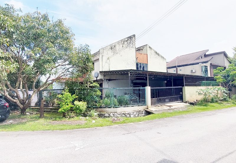 Taman Lembah Keramat AU5