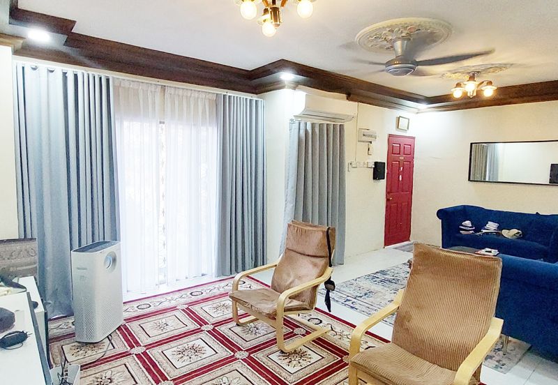 Taman Lembah Keramat AU5